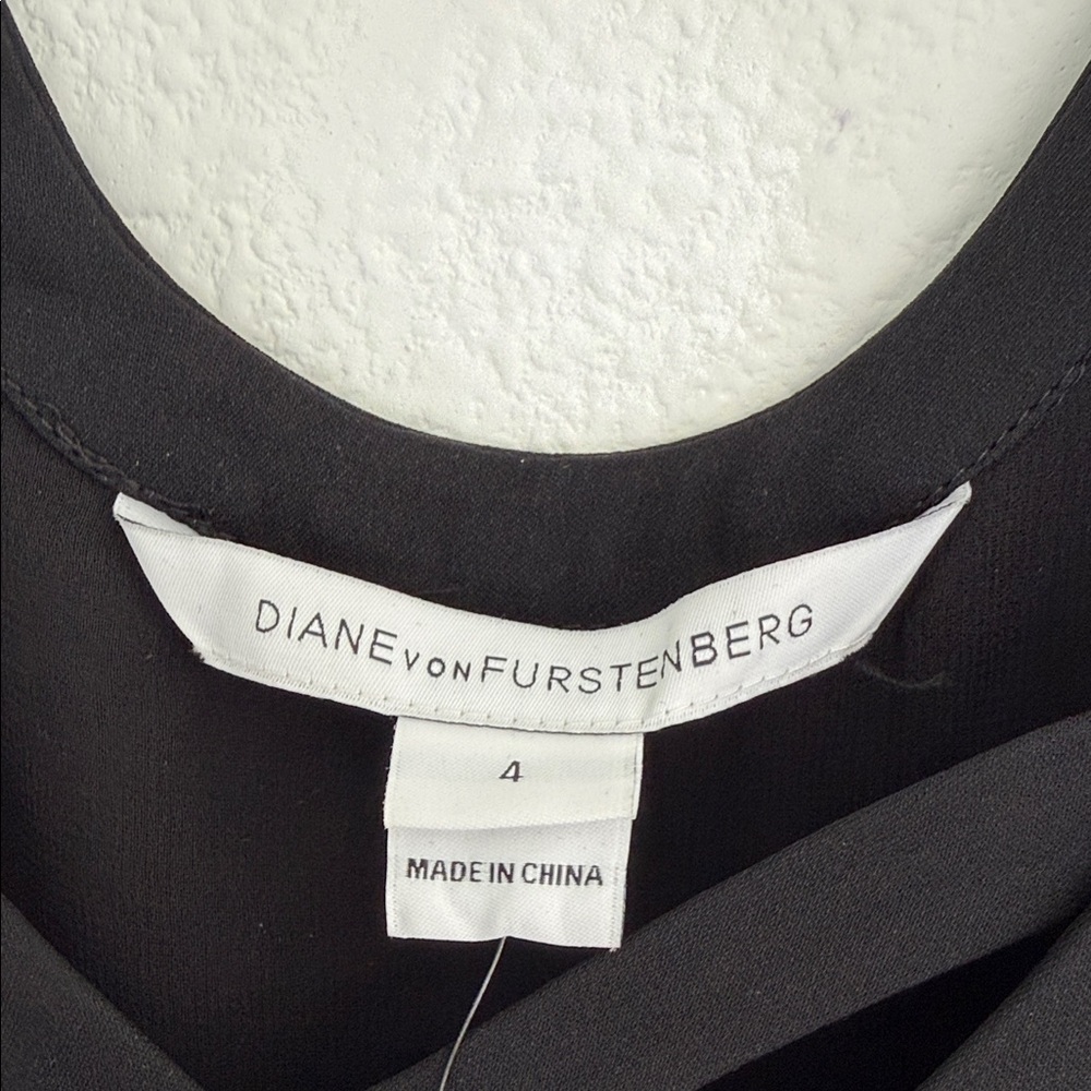 Diane Von Furstenberg Elegant Black Dress - Picture 2 of 6